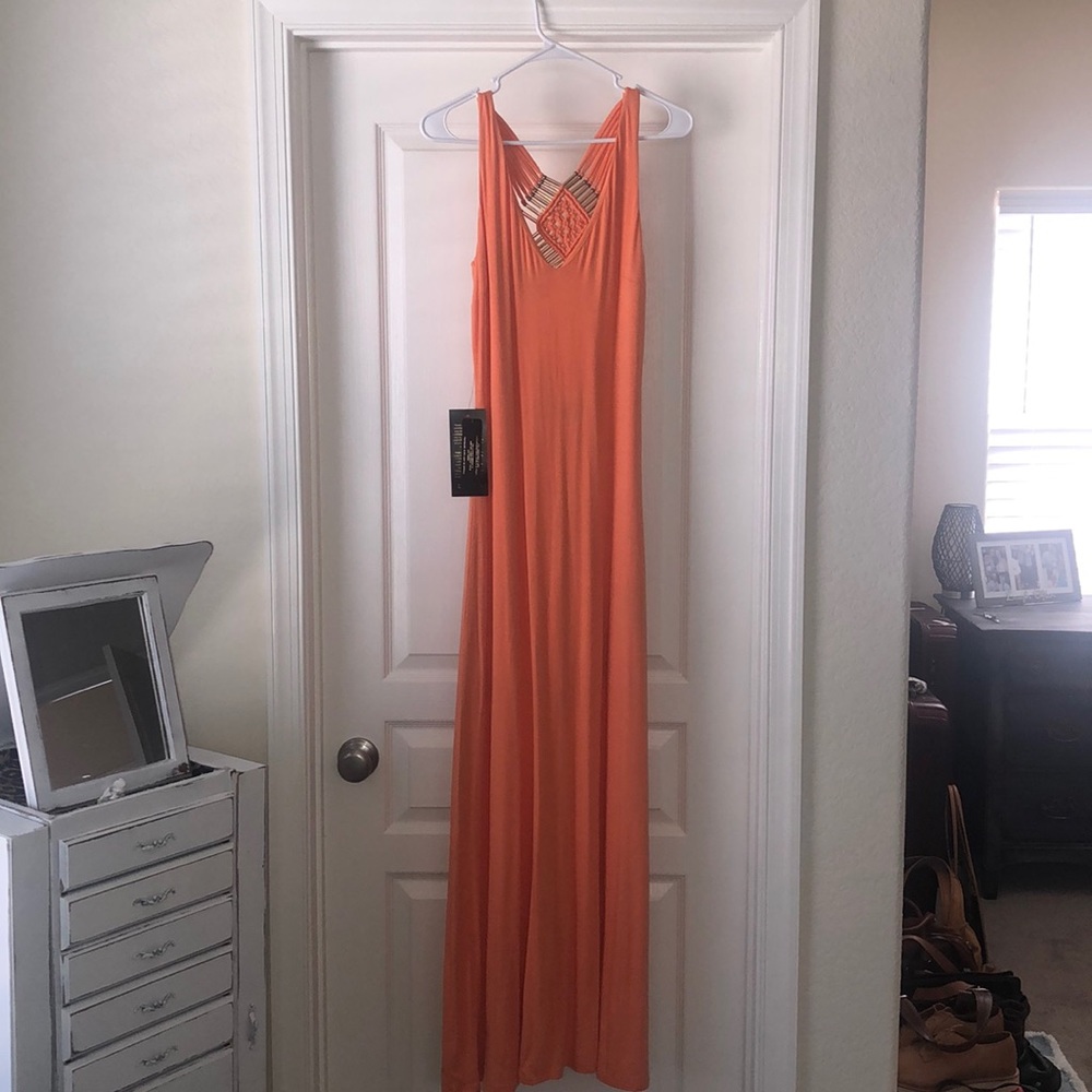 Bebe maxi dress